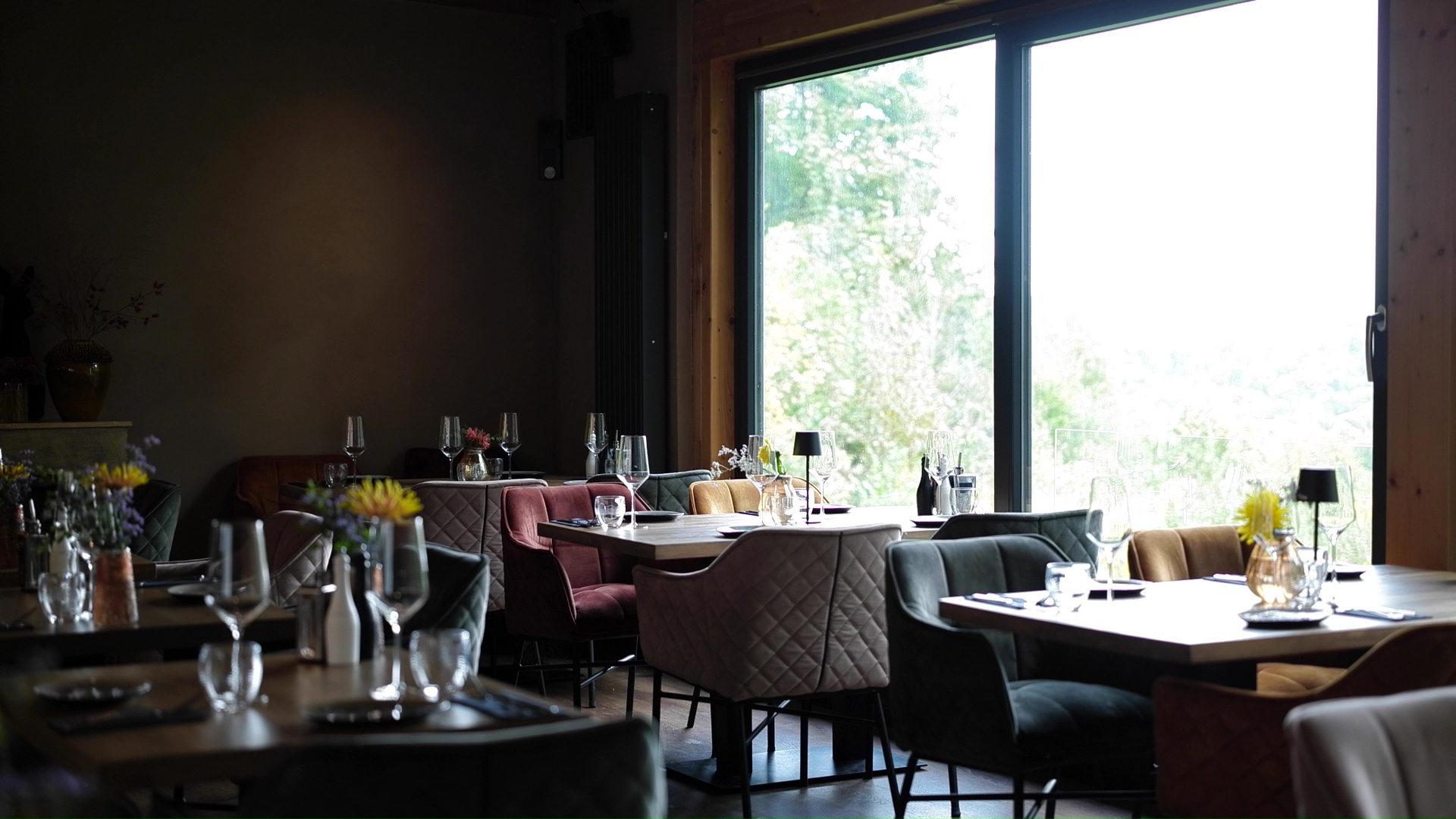 Blick in den NOVANTA-Restaurantbereich