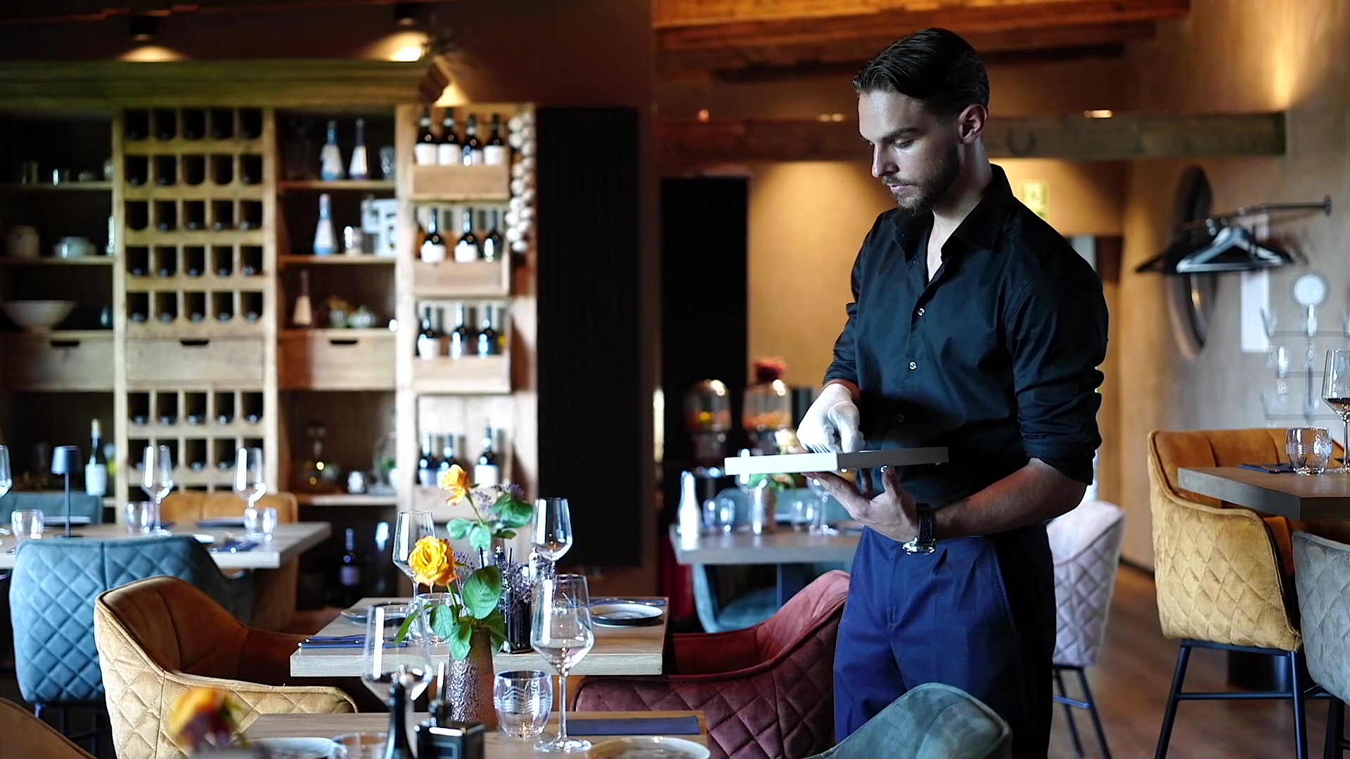 NOVANTA · Service, Terrasse und Genuss